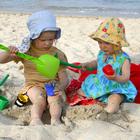 plaža beba sunce ljeto djeca