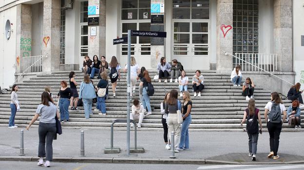 Zagreb: Za više od 445.000 učenika u Republici Hrvatskoj počela nova školska godina