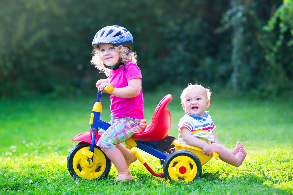Dijete na biciklu | Author: Shutterstock