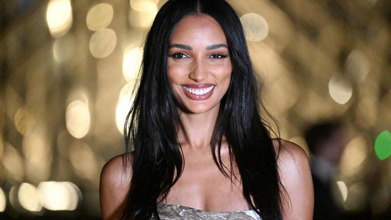 Jasmine Tookes rodila je sina samo 13 dana nakon što je nosila reviju Victoria's Secret