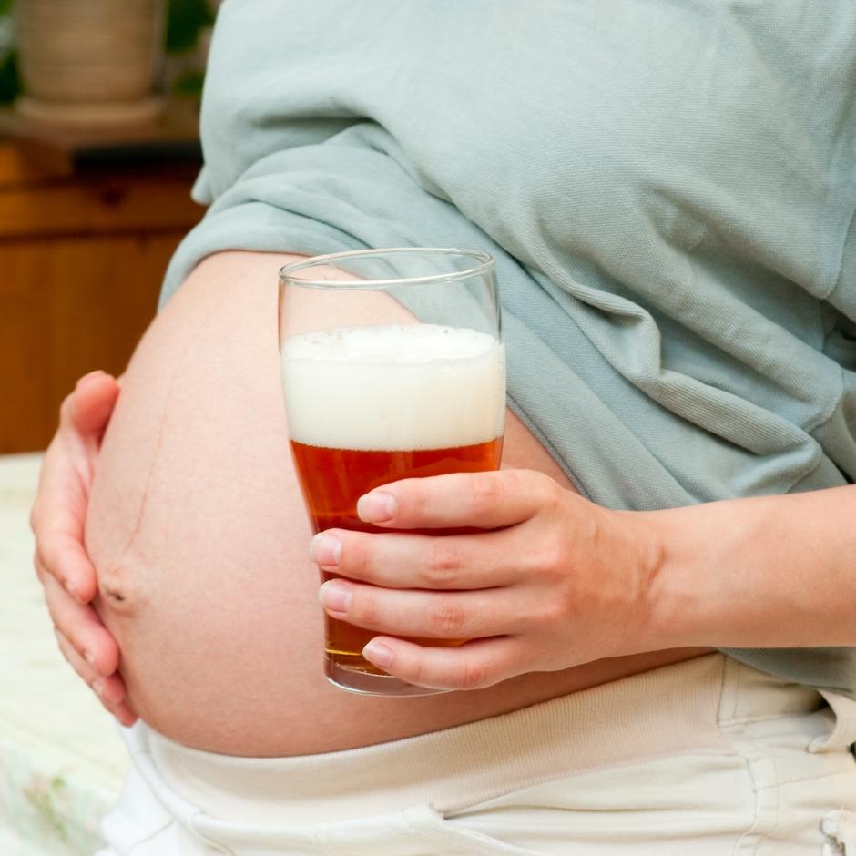 trudnica, pivo, alkohol | Author: Thinkstock