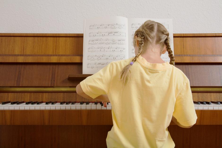 klavir djevojčica | Author: Thinkstock