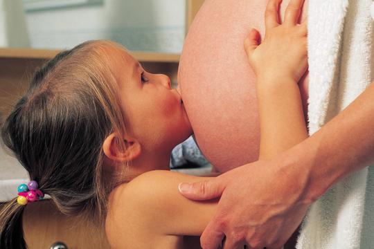 trudnoća trudnica djevojčica dijete