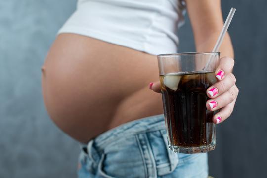 trudnica gazirano piće