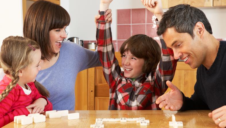 društvene igre djeca obitelj igranje