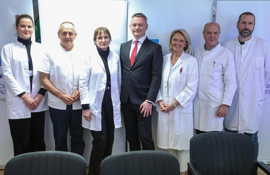 Zagreb: Konferencija za medije povodom uspješnog izvođenja novog, medicinski zahtjevnog zahvata visoke složenosti | Author: Robert Anic/PIXSELL