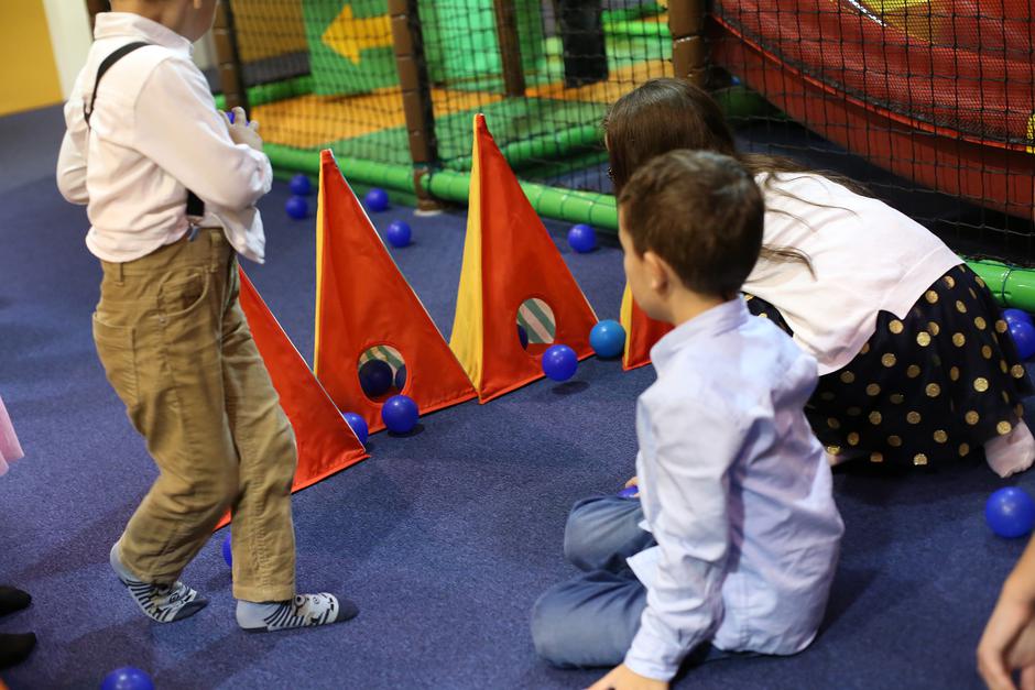 | Author: Šareni balon