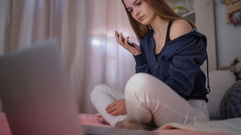 Stravična statistika: Gotovo svaki peti sedmaš dogovorio je susret s nepoznatom osobom na internetu