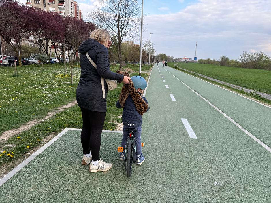  | Author: Privatni album