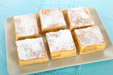 kolač jabuke puding