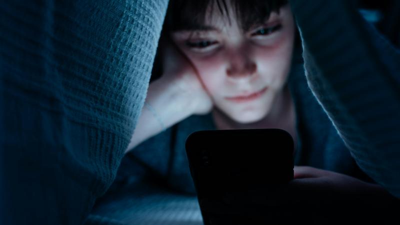 &Scaron;okirali ih rezultati: Gotovo tre&cacute;ina djece koja koriste UI chatbotove do&zcaron;ivljava ih kao 'prijatelje'