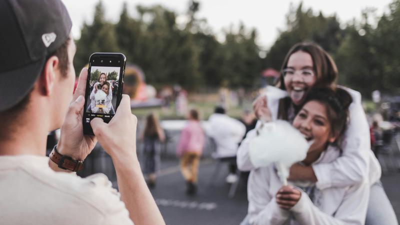 Opasan TikTok trend sve je popularniji među djecom: 'Flip the camera' zapravo je prikriveni oblik vršnjačkog nasilja
