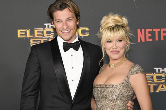 Photocall de la première du film "The Electric State" à Los Angeles