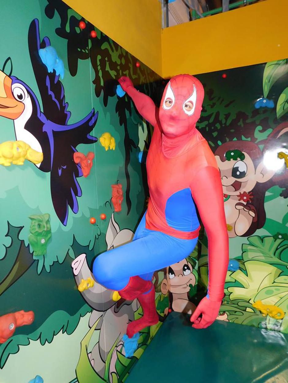 | Author: Šareni balon