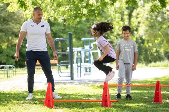 Zagreb: Nenad Žugaj na treningu s djecom blogerice Petre Ninčević