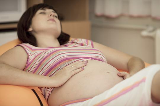 trudnoća trudnica trbuh