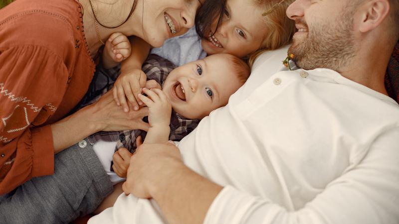 Ovo je 10 stvari koje roditelji nisu dovoljno radili i zbog kojih kasnije najvi&scaron;e &zcaron;ale