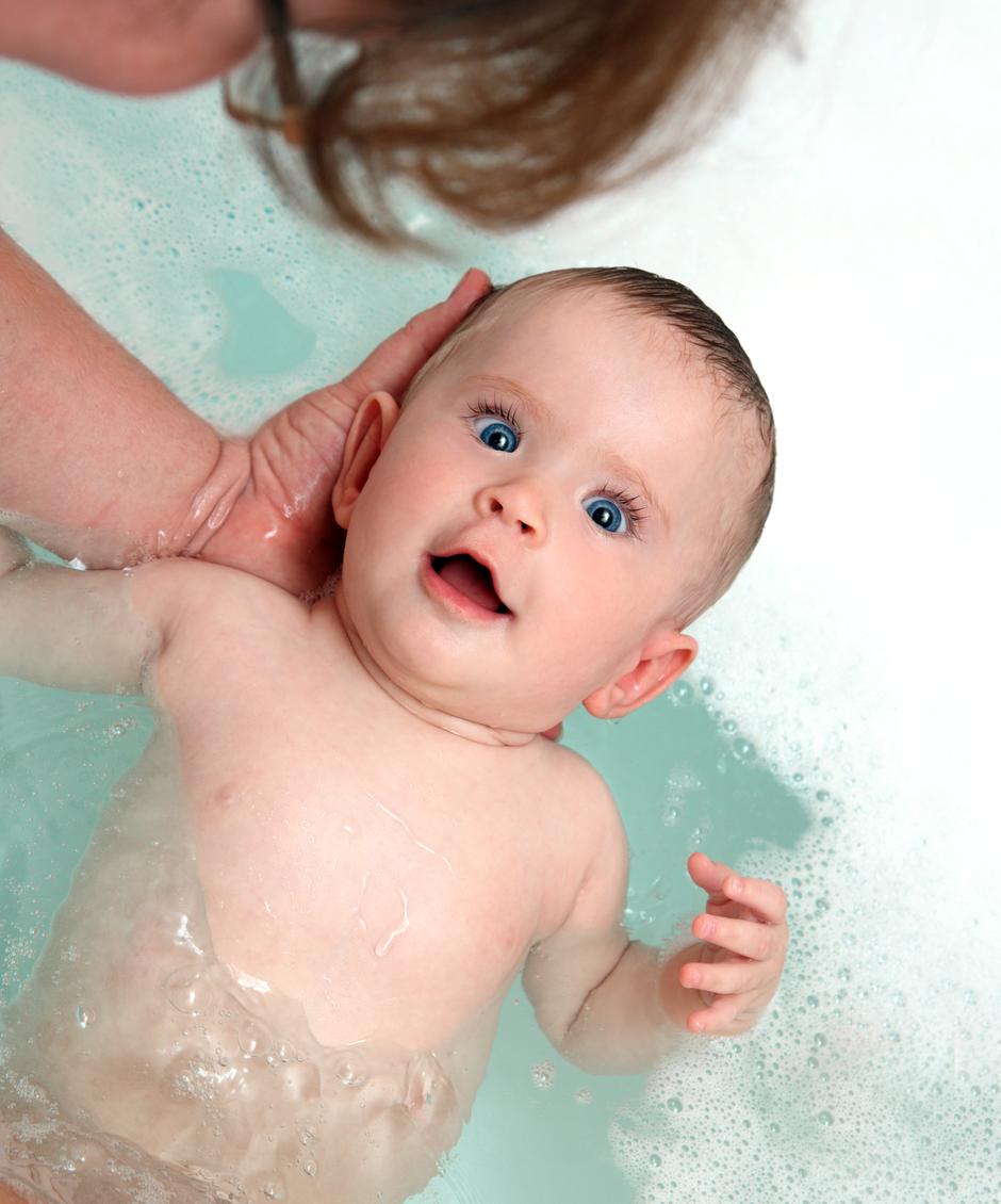 kupanje beba njega  | Author: Thinkstock