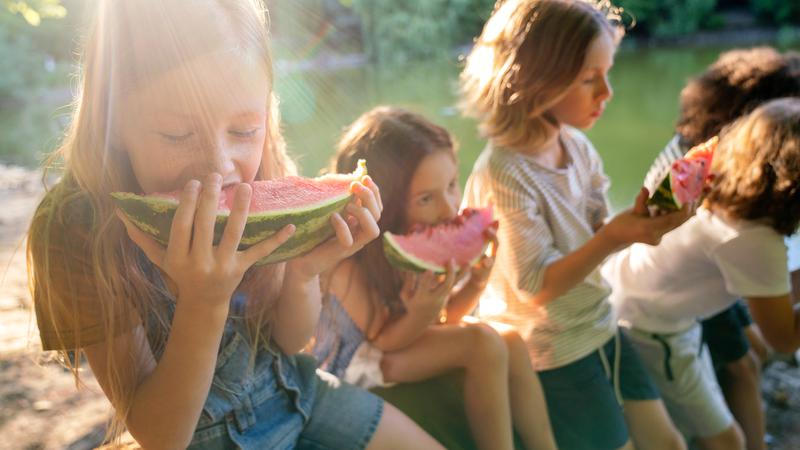 Za&scaron;to je privilegija odrastati uz brati&cacute;e i sestri&ccaron;ne?