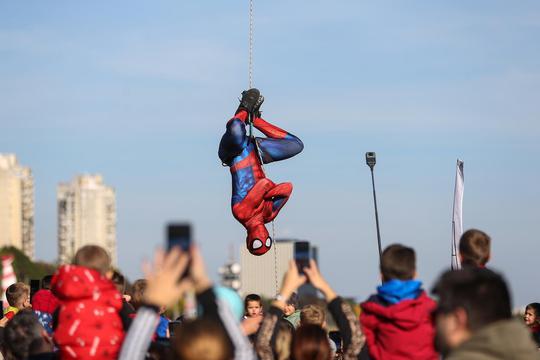 Zagreb: Ispod Hendrixovog mosta održano Spidey druženje u organizaciji vatrogasca Maximiliana Bindernagela 