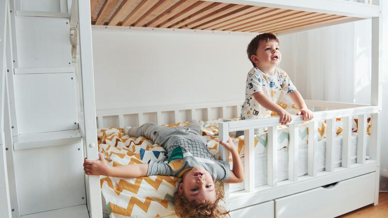 Ovih 7 stvari pedijatri hitne pomoći nikada ne bi stavili u dječju sobu