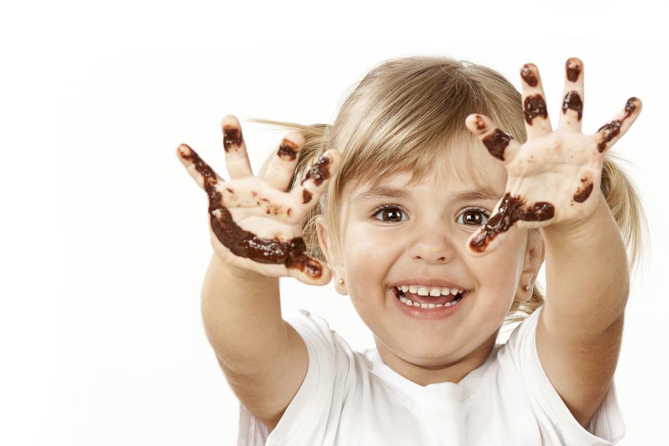 dijete slatkiši čokolada | Author: Thinkstock