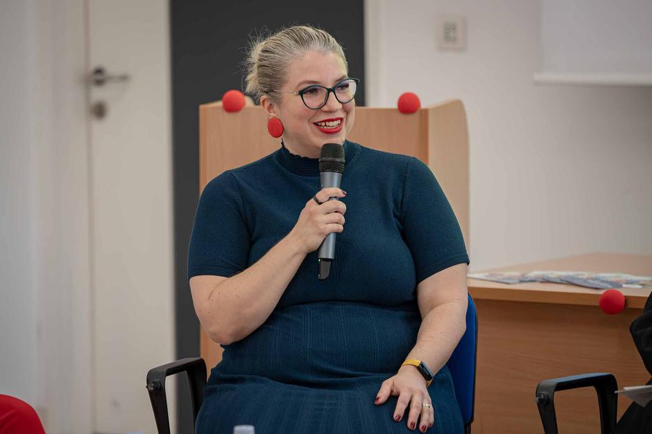  | Author: Crveni nosovi