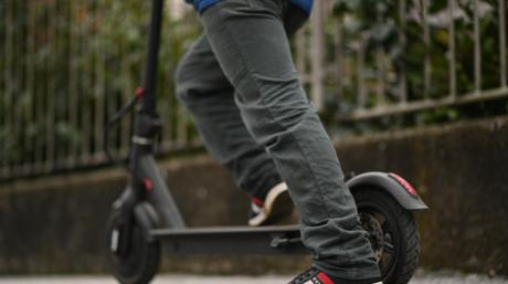 Zagreb: Električni romobil je prijevozno sredstvo kojeg vole djeca i odrasli