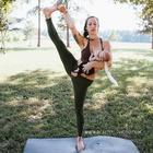Carlee Benear joga dojenje