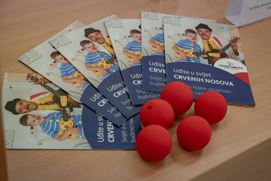  | Author: Crveni nosovi