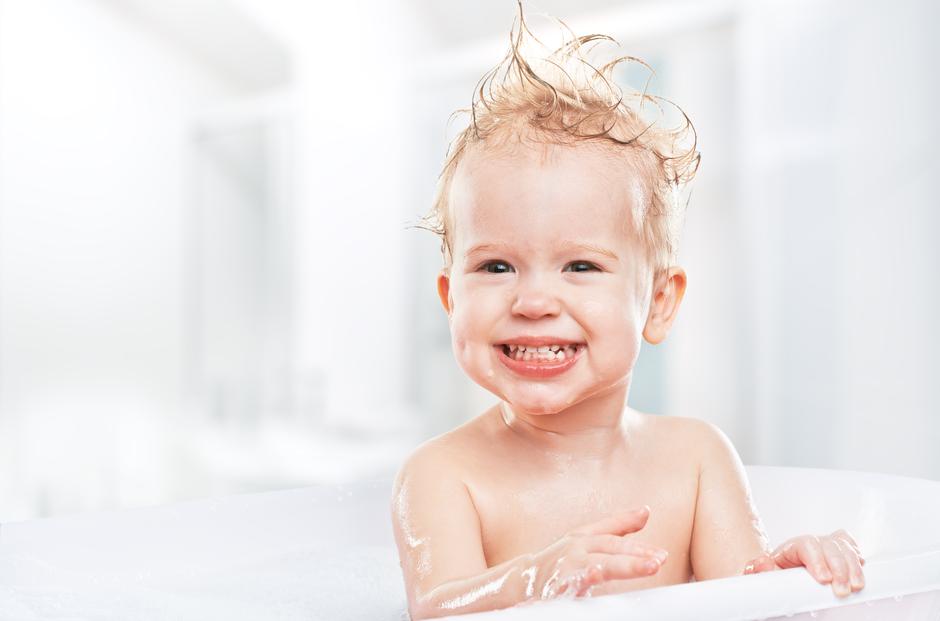 Kupanje djece | Author: Shutterstock