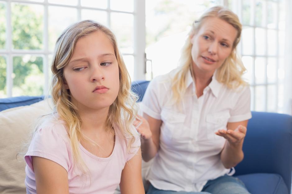 majka kći ljutnja razgovor | Author: Thinkstock