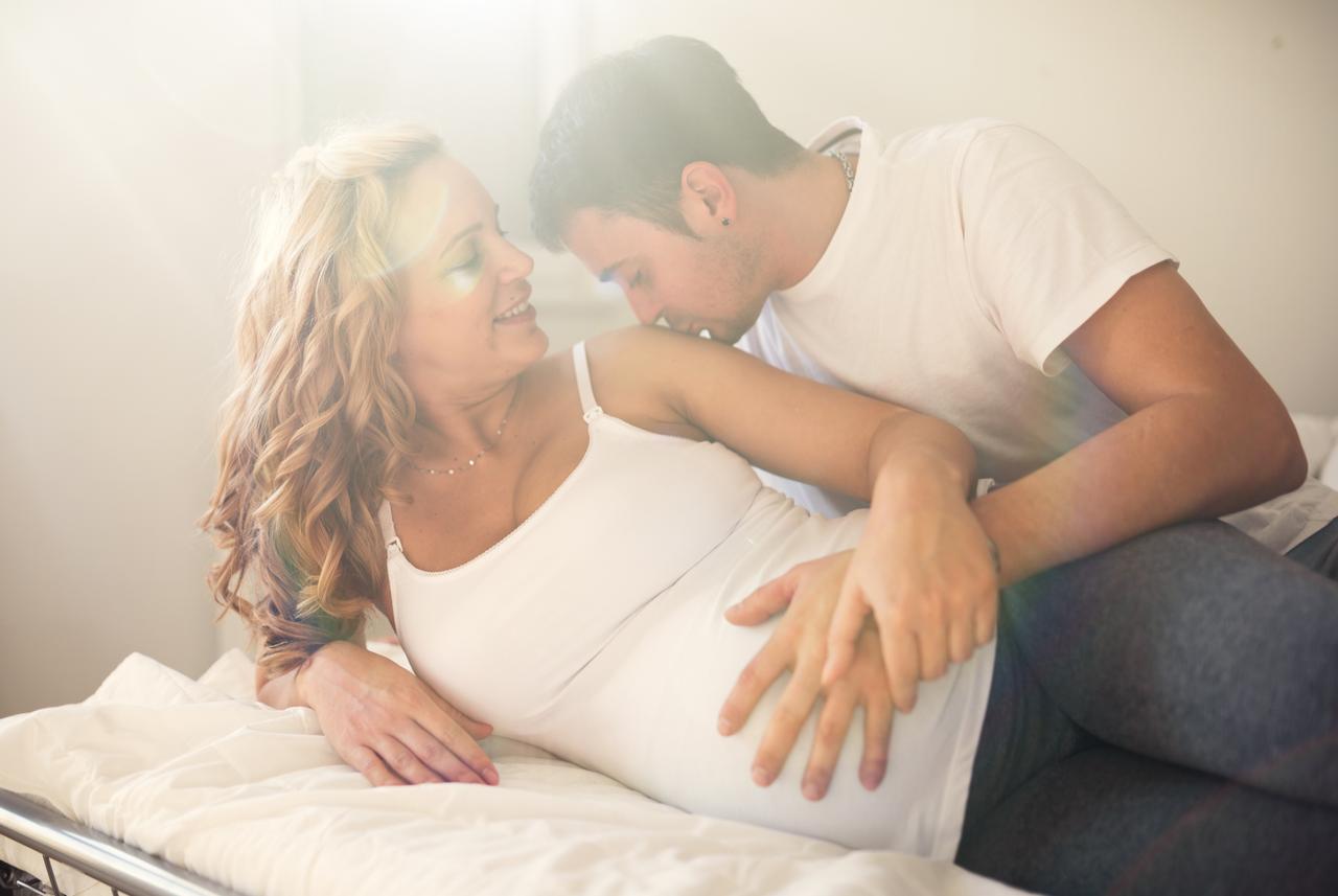 Poze u trudnoći seks Orgazam u