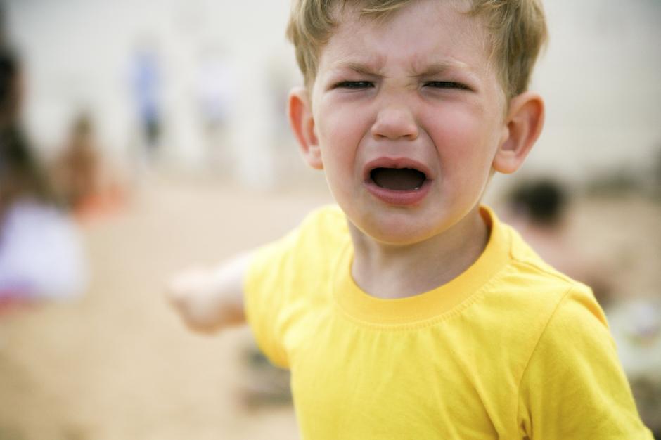dječak tempoer tantrum plač plakanje | Author: Thinkstock