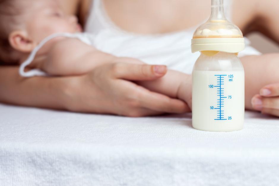 majčino mlijeko beba dojenje | Author: Thinkstock